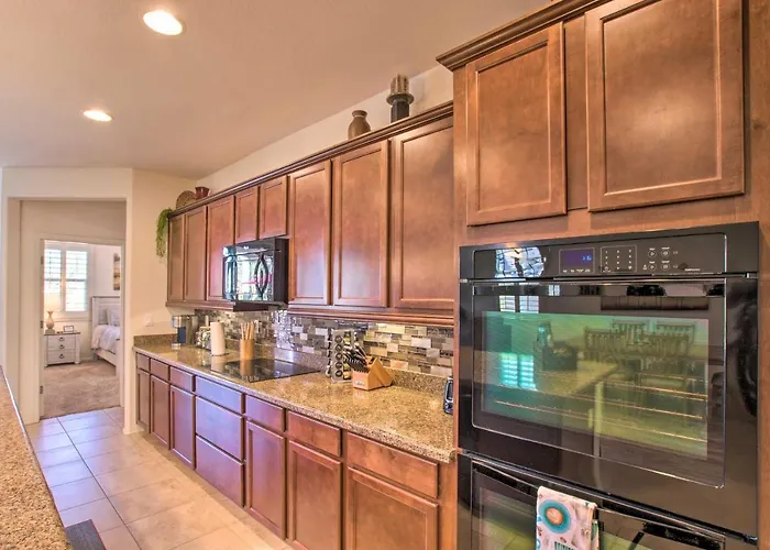 Holiday home Pool & Covered Patio: Family Gem In San Tan Valley *