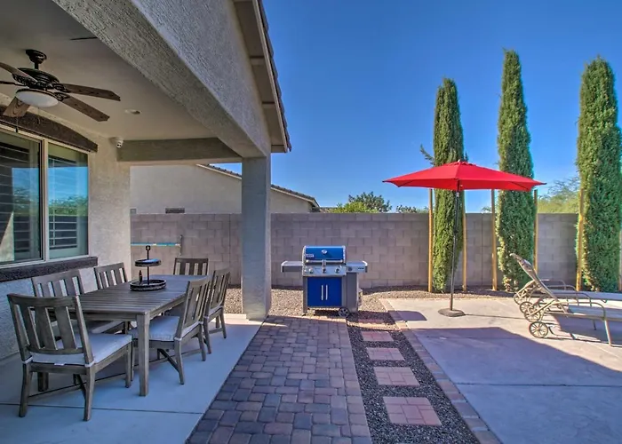 Pool & Covered Patio: Family Gem In San Tan Valley *
