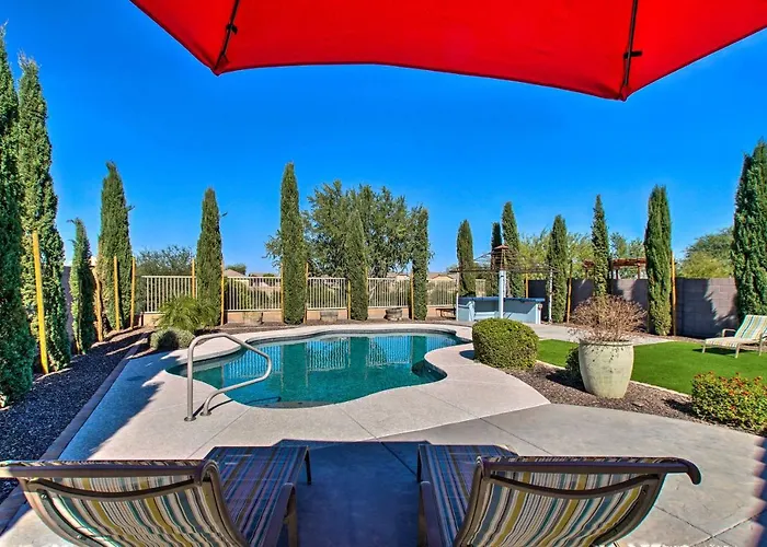 Holiday home Pool & Covered Patio: Family Gem In San Tan Valley